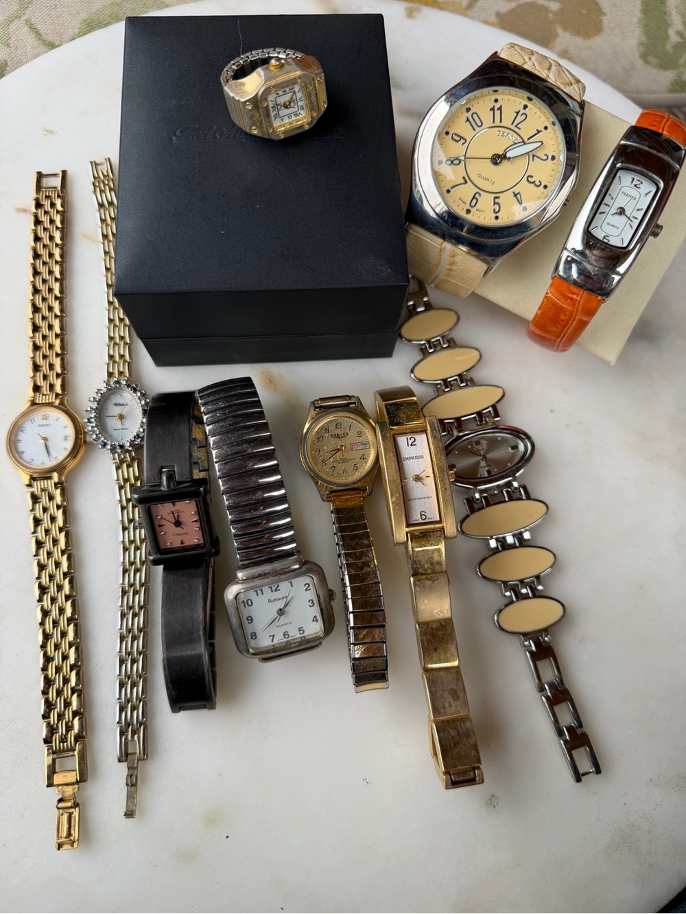 Mixed Vintage Women’s Watch Set - Gold and Silver Tones Lot of 10